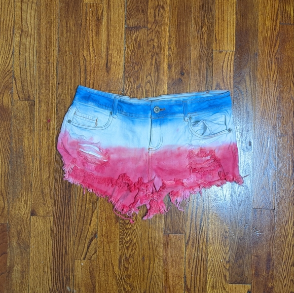 Highway Jeans Women's Tie-Dyed Cutoff Shorts Size 9 - Picture 1 of 3